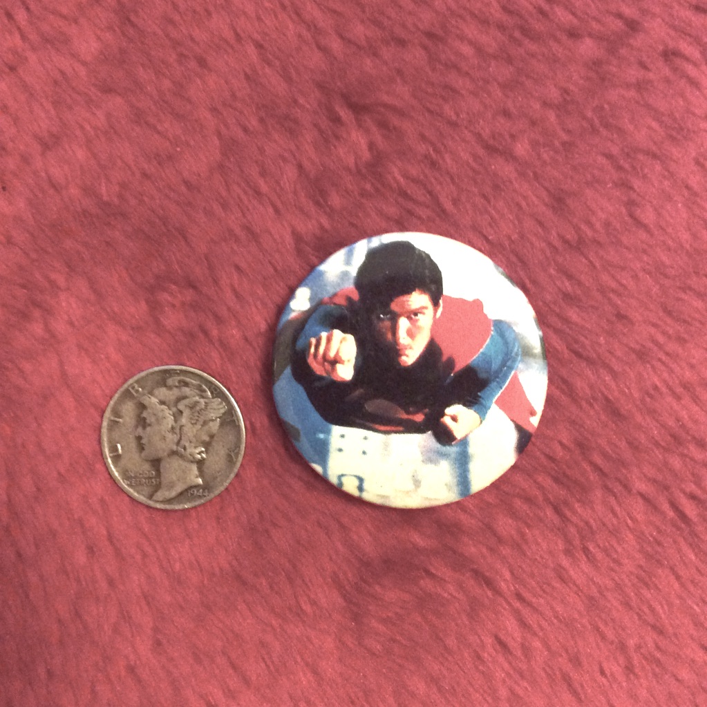 Superman Pin Badge Brooch Very Rare Small Metal Euc